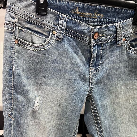 American Rag Boot Cut Jeans with Distressed Denim Size 9 - Picture 8 of 14